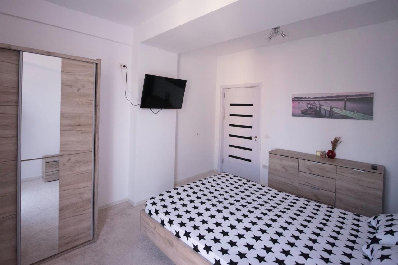 Labirint Apartament Констанца Екстер'єр фото